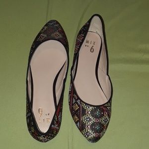 New in box addesso flats